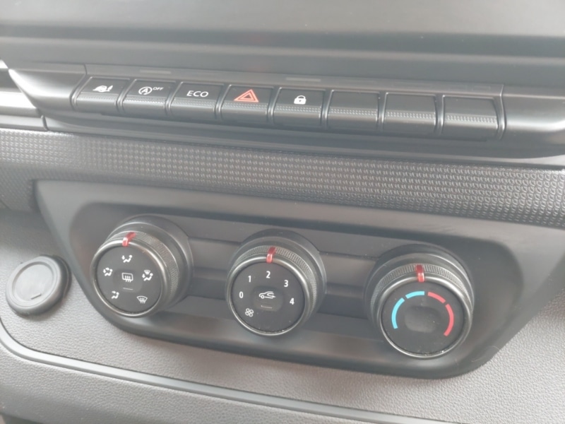 Used Renault Trafic 2023 for sale - 78156176: Photo 18