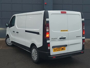 Used Renault Trafic 2022 for sale - 77201969: Photo