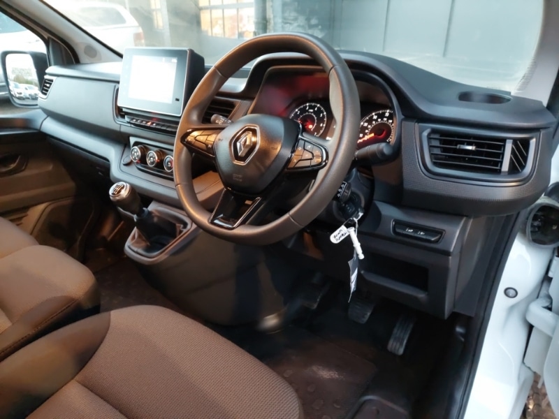 Used Renault Trafic 2022 for sale - 77130104: Photo 2