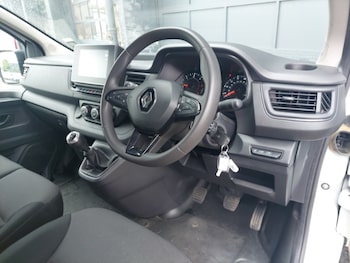 Used Renault Trafic 2024 for sale - 79074539: Photo