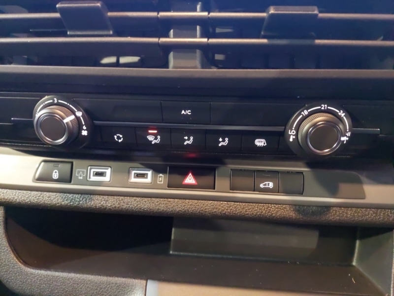 Used Vauxhall Vivaro 2024 for sale - 76779801: Photo 16