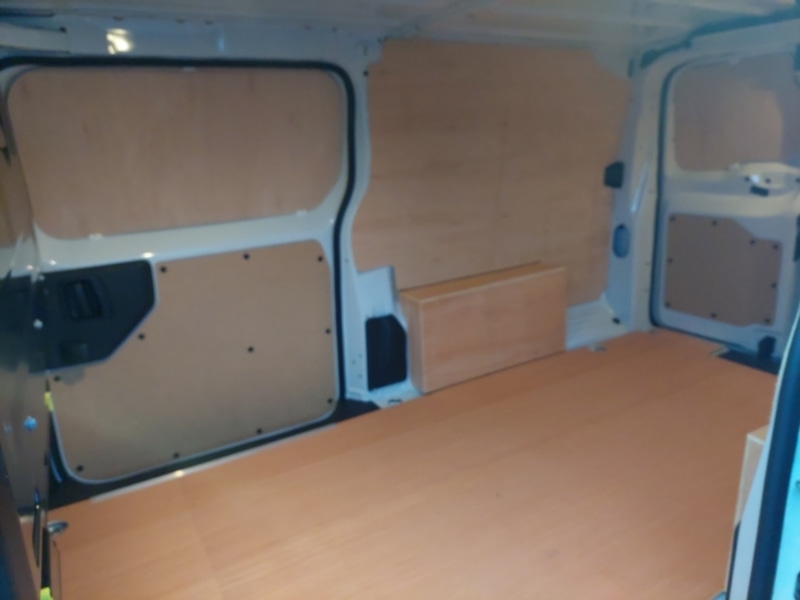 Used Vauxhall Vivaro 2024 for sale - 76779801: Photo 6