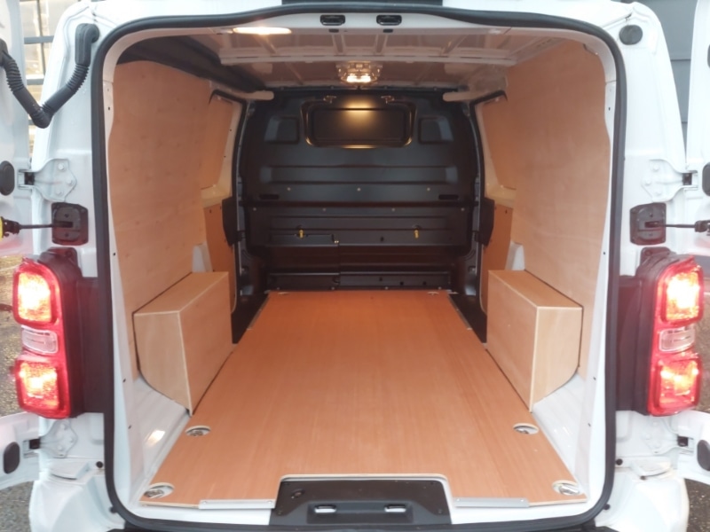 Used Vauxhall Vivaro 2024 for sale - 76779801: Photo 8