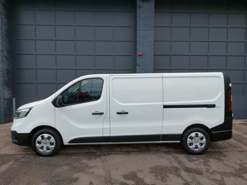 Used Renault Trafic 2022 for sale - 76325845: Photo 4