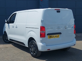 Used Vauxhall Vivaro 2025 for sale - 78948938: Photo