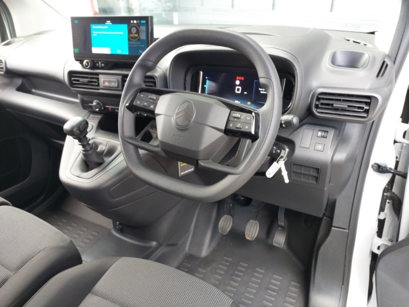 Used Citroen Berlingo 2024 for sale - 76842725: Photo 2