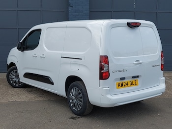 Used Citroen Berlingo 2024 for sale - 76842725: Photo