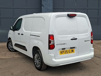 Used Citroen Berlingo 2025 for sale - 79517345: Photo
