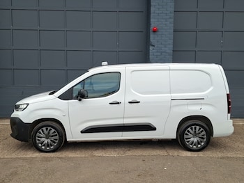 Used Citroen Berlingo 2025 for sale - 79517345: Photo