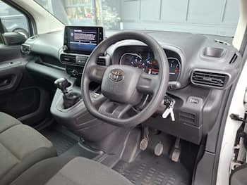 Used Toyota ProAce 2023 for sale - 79641920: Photo