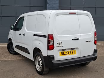 Used Toyota ProAce 2023 for sale - 79641920: Photo
