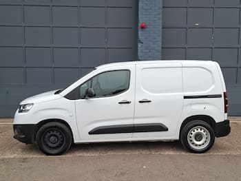 Used Toyota ProAce 2023 for sale - 79641920: Photo