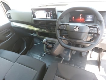 Used Vauxhall Vivaro 2024 for sale - 75357768: Photo