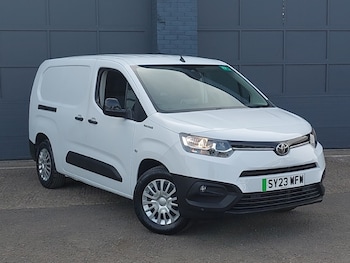 Used Toyota ProAce 2023 for sale - 79180461: Photo