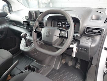 Used Citroen Berlingo 2026 for sale - 79056688: Photo