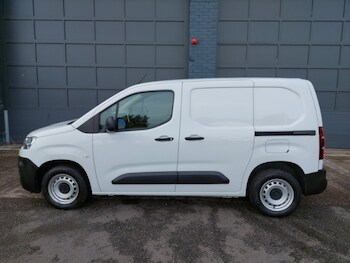 Used Citroen Berlingo 2023 for sale - 75989049: Photo