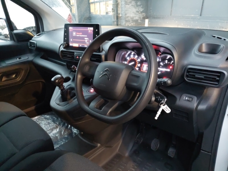 Used Citroen Berlingo 2024 for sale - 77154769: Photo 2