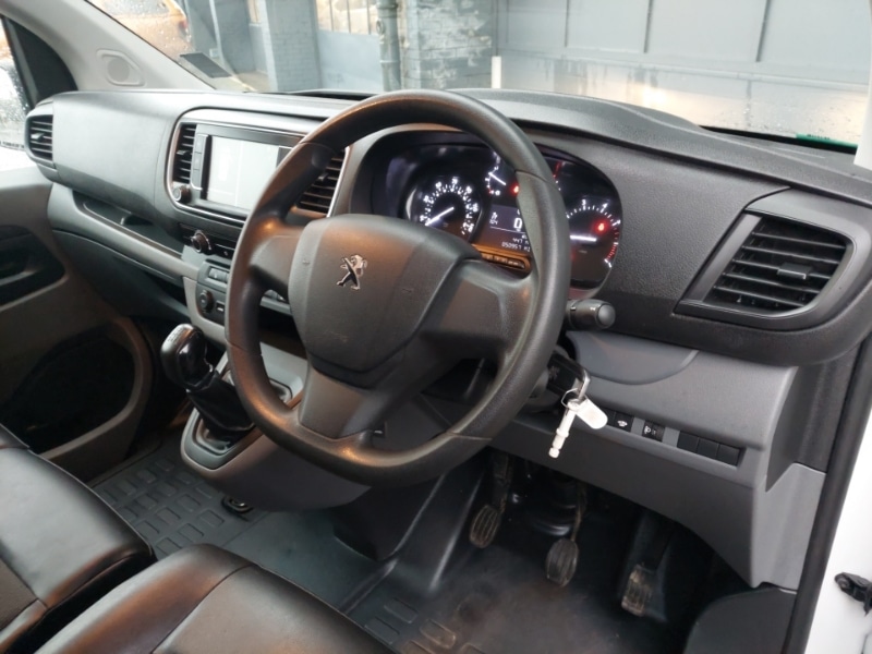 Used Peugeot Expert 2018 for sale - 77343274: Photo 2