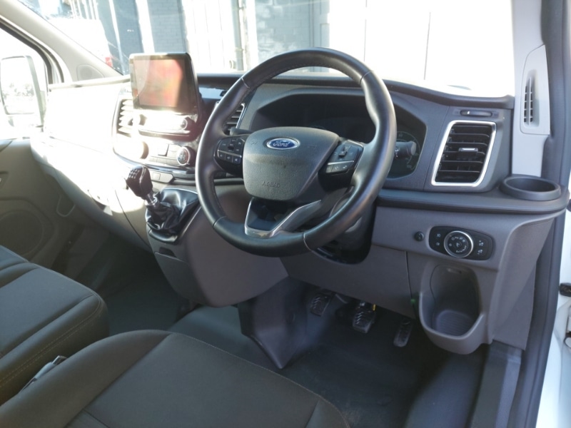 Used Ford Transit Custom 2023 for sale - 78113209: Photo 2