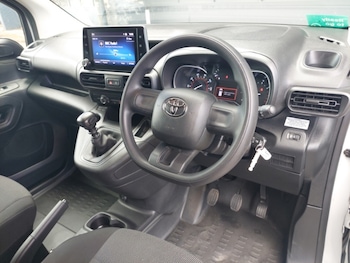 Used Toyota ProAce 2023 for sale - 78897825: Photo