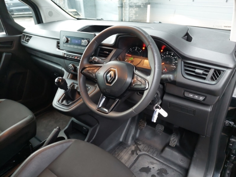 Used Renault Kangoo 2024 for sale - 77228819: Photo 2