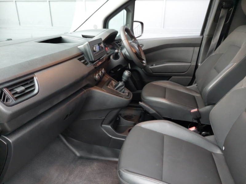 Used Renault Kangoo 2024 for sale - 77228819: Photo 5