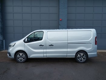 Used Renault Trafic 2023 for sale - 77933002: Photo