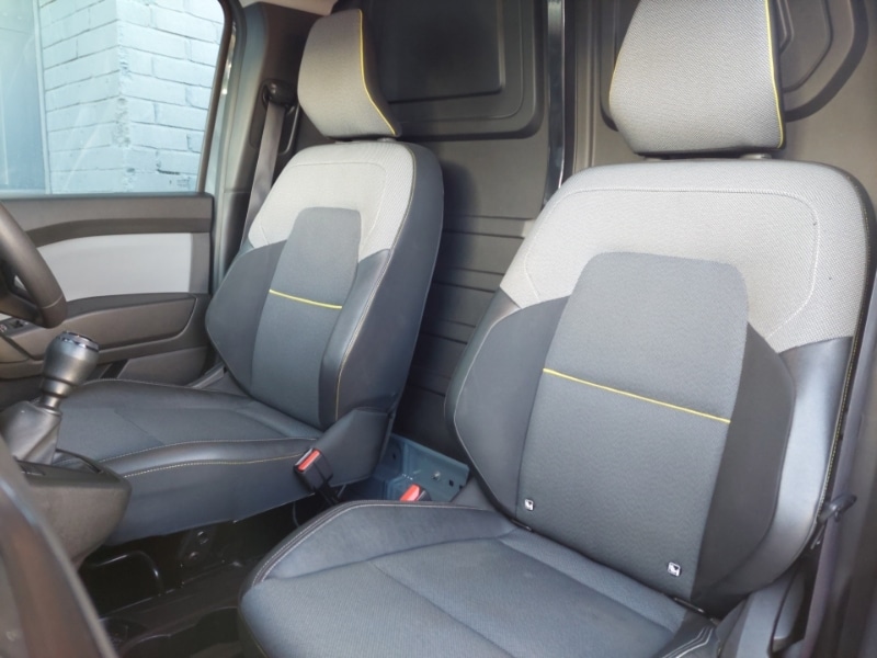 Used Renault Kangoo 2024 for sale - 76683785: Photo 5