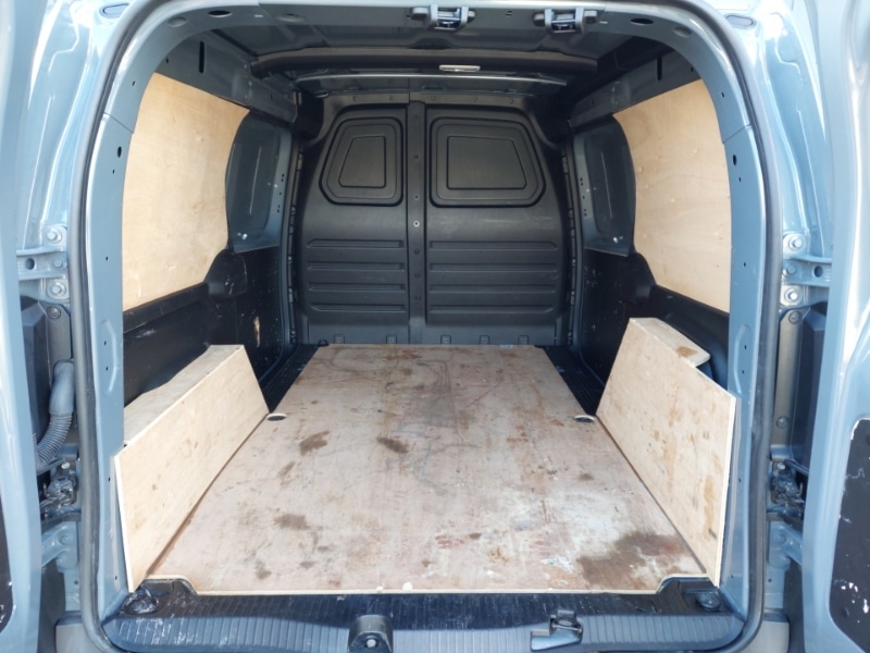 Used Renault Kangoo 2024 for sale - 76683785: Photo 8