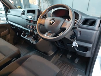 Used Renault Master 2023 for sale - 76864441: Photo