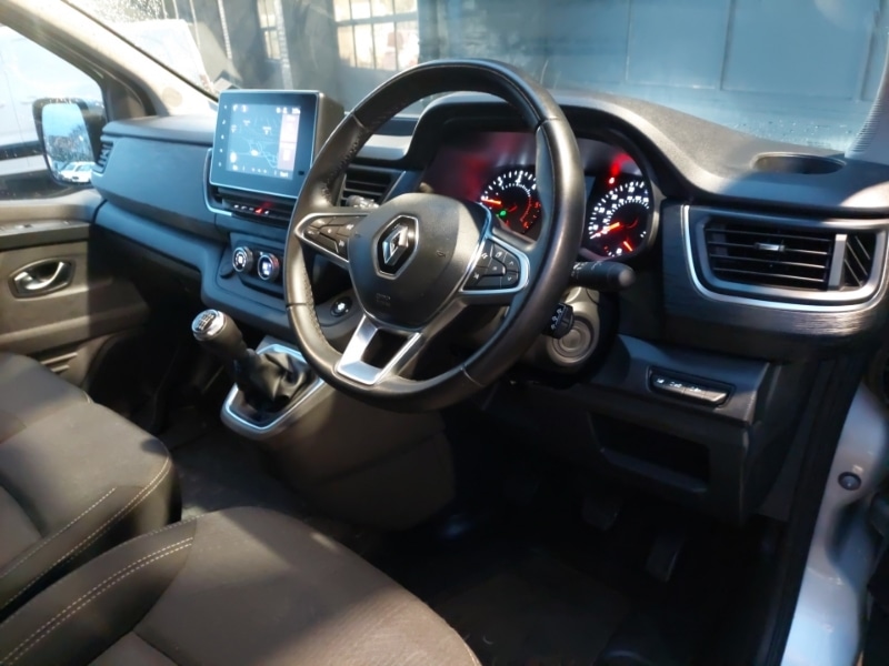 Used Renault Trafic 2023 for sale - 77169000: Photo 2