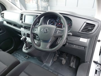 Used Toyota ProAce 2023 for sale - 78945751: Photo