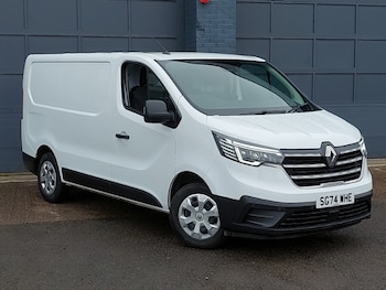 Renault Trafic feature image
