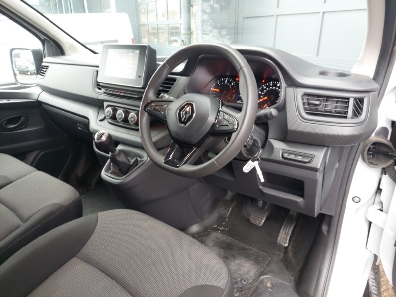 Used Renault Trafic 2024 for sale - 77630312: Photo 2