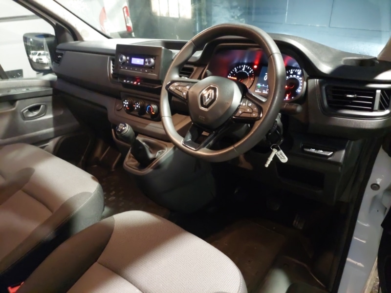 Used Renault Trafic 2022 for sale - 76741813: Photo 2