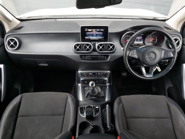 Used Mercedes-Benz X-Class 2019 for sale - 75429218: Photo 2