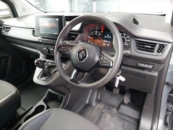 Used Renault Kangoo 2024 for sale - 76408162: Photo