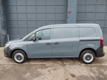 Used Renault Kangoo 2024 for sale - 76408162: Photo