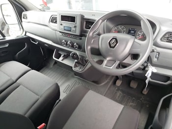 Used Renault Master 2023 for sale - 78856775: Photo
