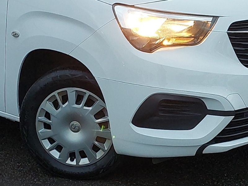 Used Vauxhall Combo 2020 for sale - 76889366: Photo 9