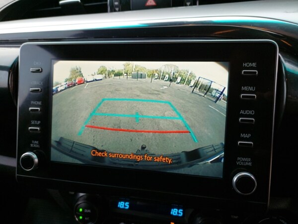 Used Toyota Hilux 2022 for sale - 76294368: Photo 11