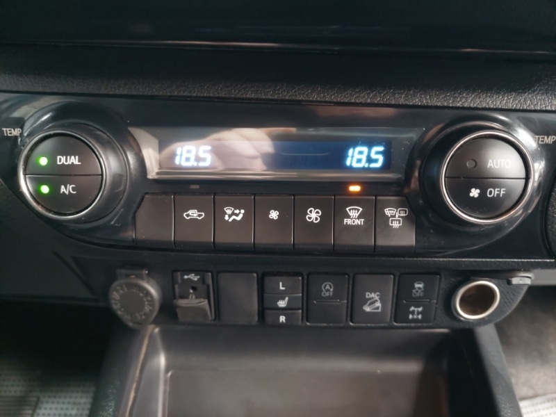 Used Toyota Hilux 2022 for sale - 76294368: Photo 18