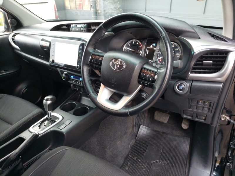 Used Toyota Hilux 2022 for sale - 76294368: Photo 2