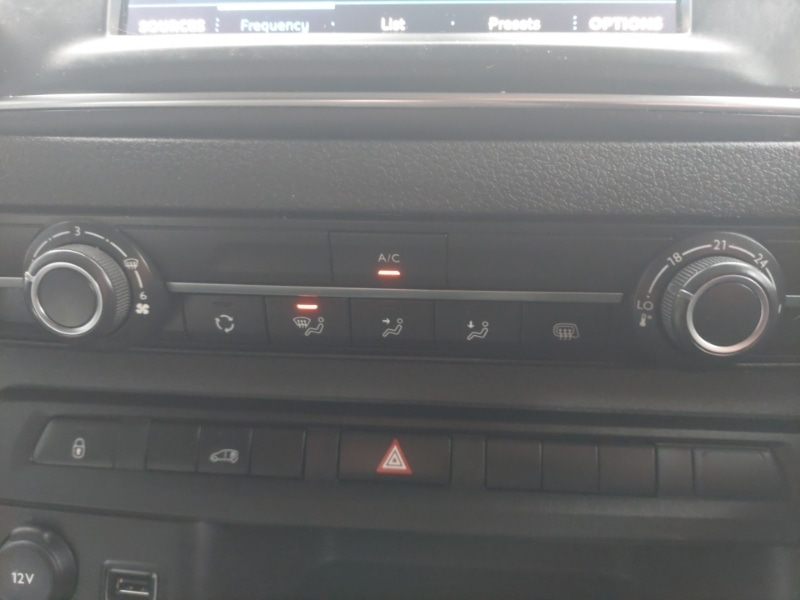 Used Peugeot Expert 2022 for sale - 76166075: Photo 18