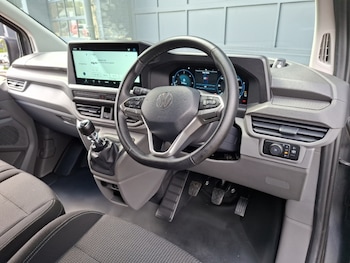 Used Volkswagen Transporter 2025 for sale - 79447909: Photo