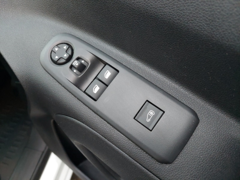 Used Peugeot Partner 2022 for sale - 77722236: Photo 13