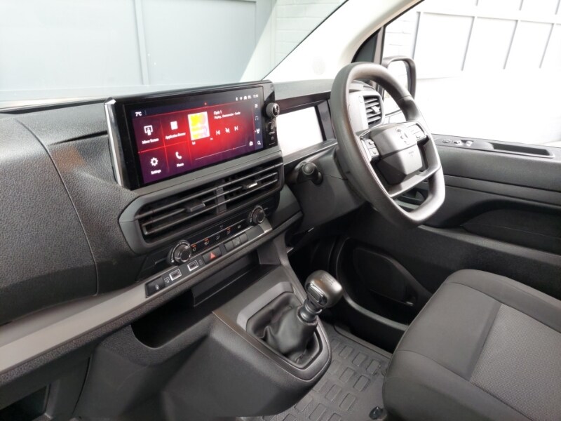 Used Vauxhall Vivaro 2024 for sale - 77702082: Photo 10