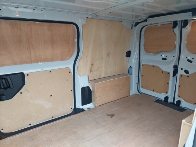 Used Vauxhall Vivaro 2024 for sale - 77702082: Photo 6