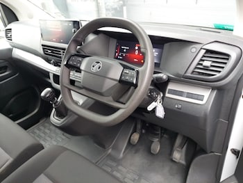 Used Vauxhall Vivaro 2024 for sale - 78489797: Photo