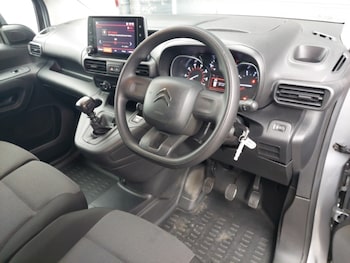 Used Citroen Berlingo 2023 for sale - 77678346: Photo